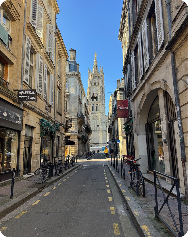 Bordeaux - Front page - 10